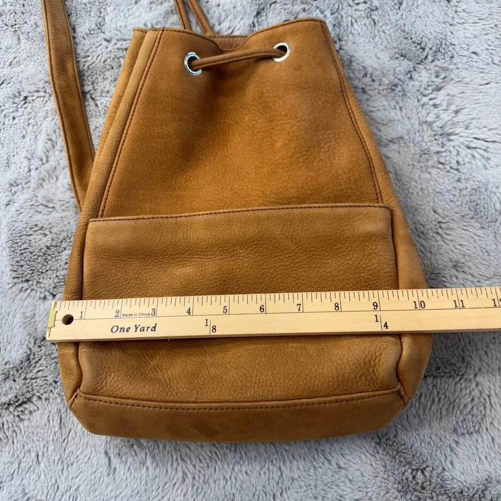 Eddie Bauer Tan Suede Leather Bag Drawstring One Shoulder Backpack Purse‎